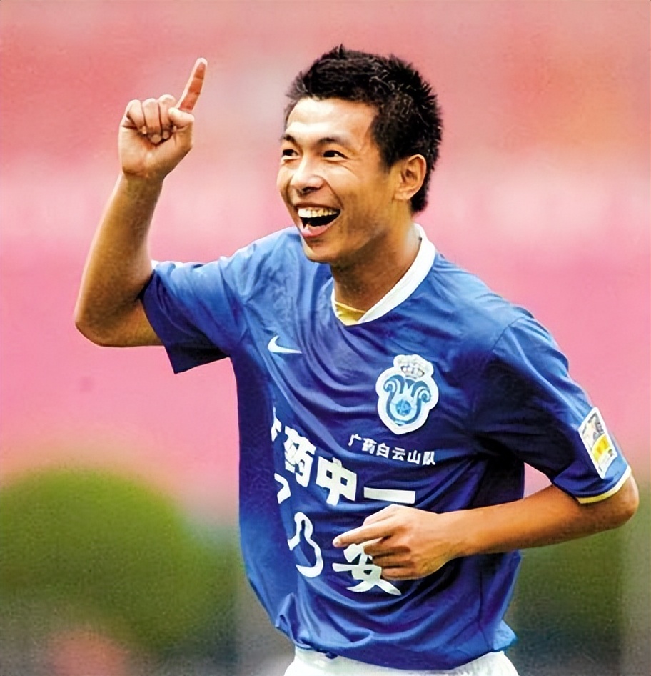 徐亮又揭中国足球的盖子裁判黄俊杰只收了25万还得乘以10