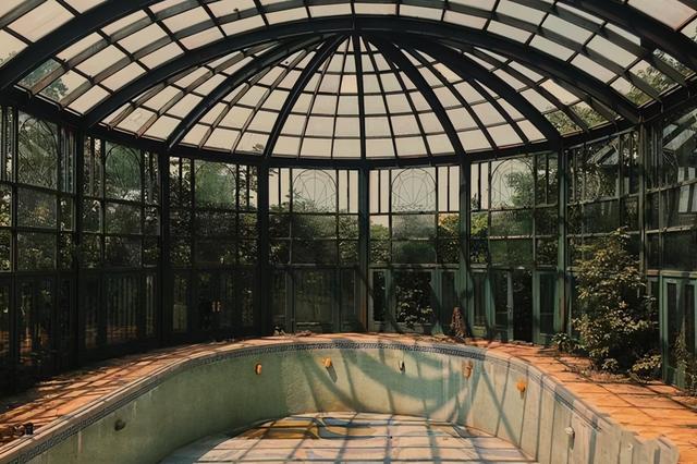 曾经的电影取景地,如今的烂尾楼!南京这一古堡,如今已被遗忘!休闲区蓝鸢梦想 - Www.slyday.coM 曾经的电影取景地,如今的烂尾楼!南京这一古堡,如今已被遗忘!休闲区蓝鸢梦想 - Www.slyday.coM