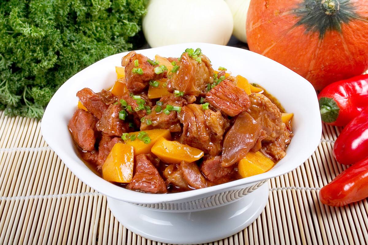 美味的南瓜炖牛肉