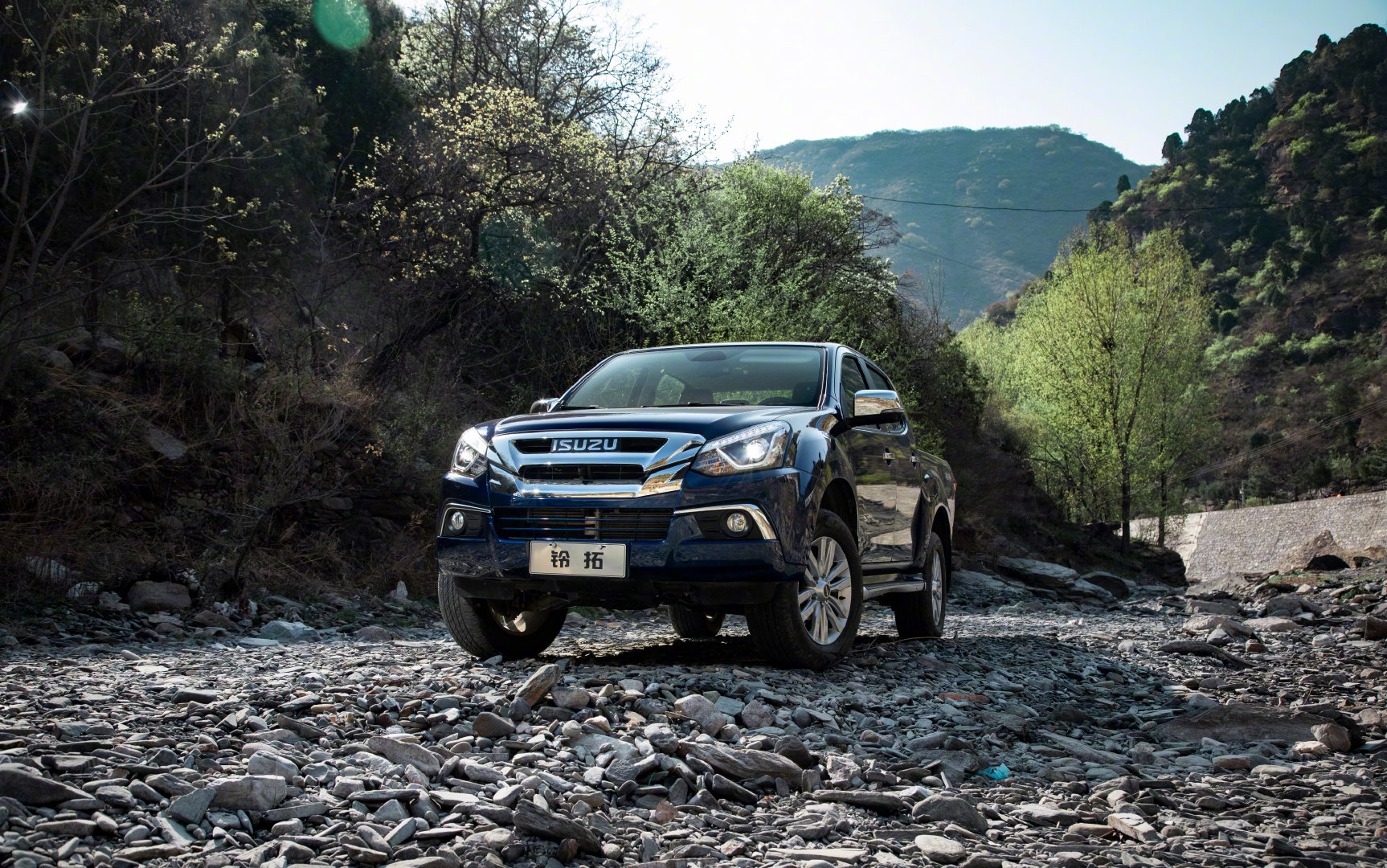 铃拓&mu-x牧游侠正式上市……-新浪汽车