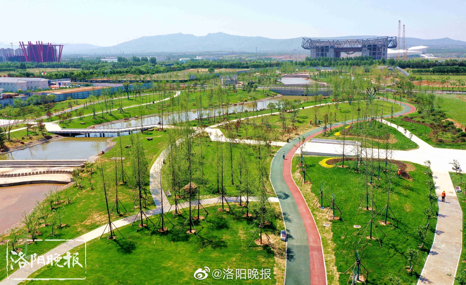伊滨区中央公园项目会展段靓姿初现