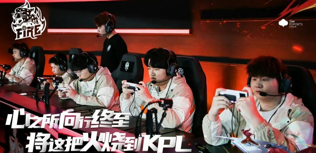 顾漫成火豹新老板,战队改名MYG?清清要去KSG?AG来了新打野休闲区蓝鸢梦想 - Www.slyday.coM 顾漫成火豹新老板,战队改名MYG?清清要去KSG?AG来了新打野休闲区蓝鸢梦想 - Www.slyday.coM