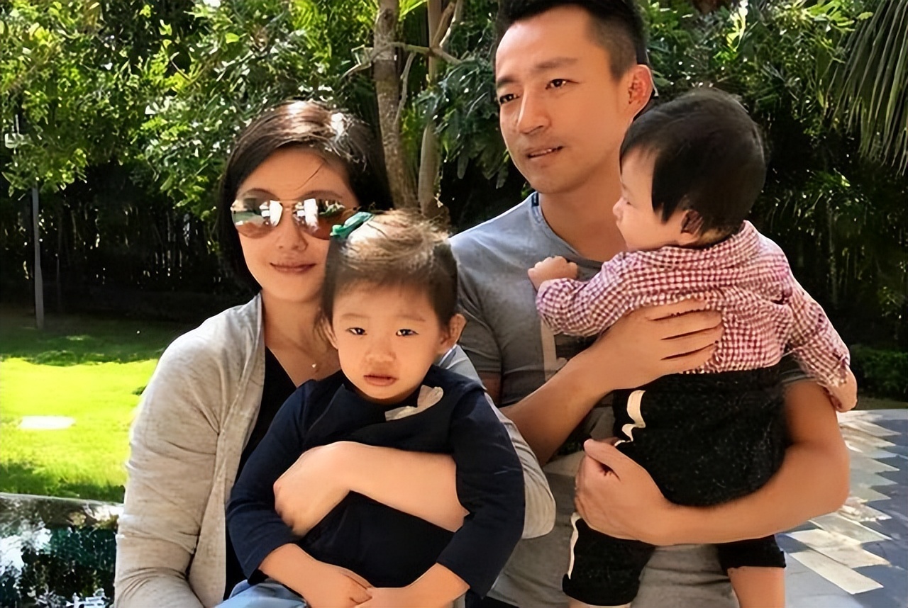 汪小菲点赞与大s恩爱微博又取消，为什么离婚后这么关注前妻？休闲区蓝鸢梦想 - Www.slyday.coM