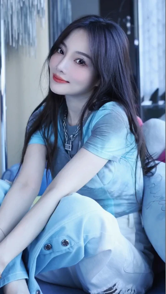 知情人曝李小璐拒绝剧方邀请饰演角色让自己觉得难受