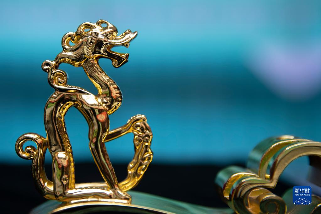 金代铜坐龙遇上文创|原型设计|博物馆|龙_新浪新闻