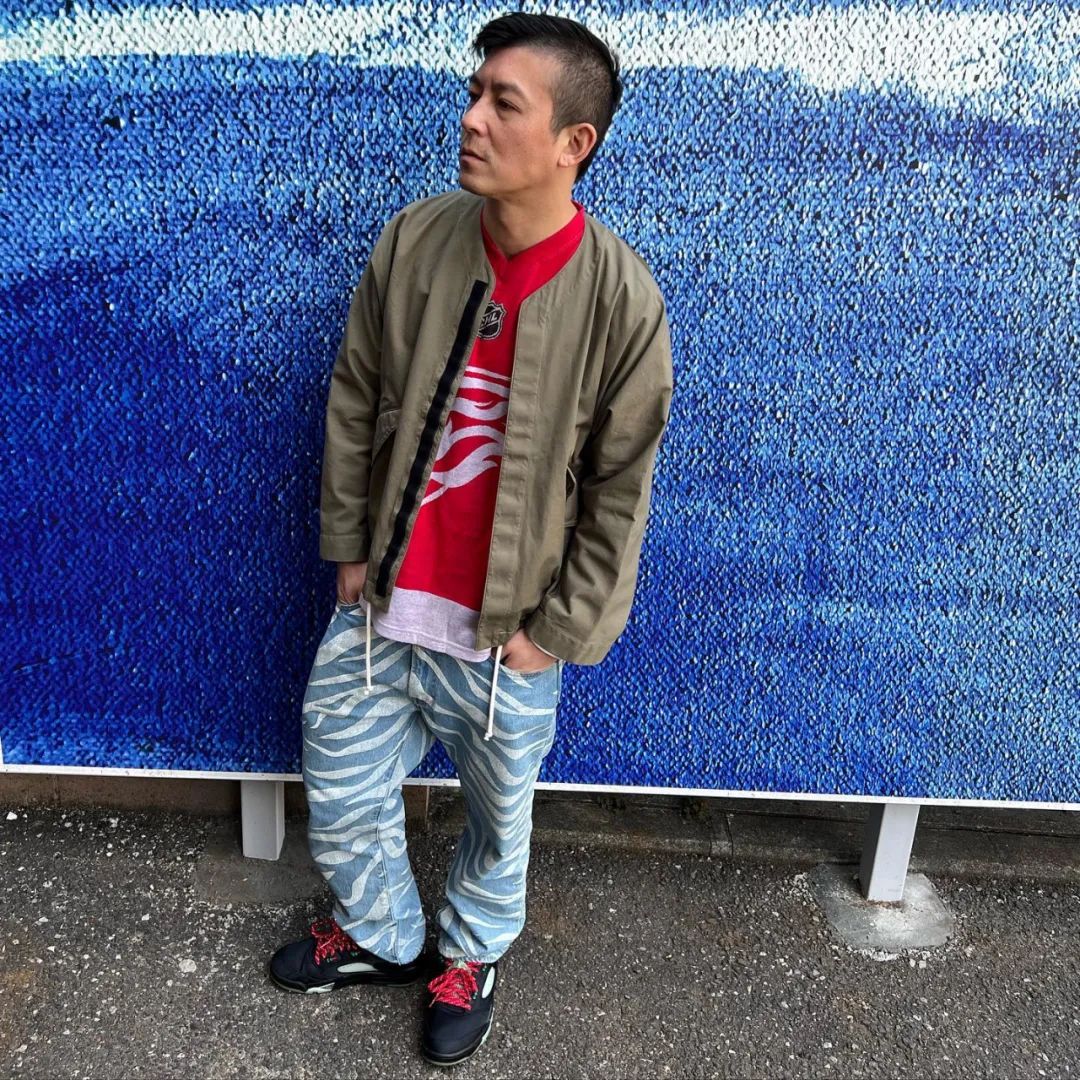 陈冠希爆照被嘲"一米二",穿搭车祸现场?网友:注意保养!__财经头条