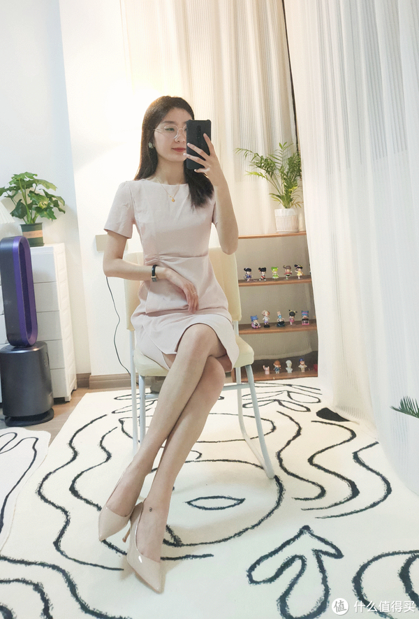 上班穿搭，气质比时髦重要么？6套真人秀穿搭，打造职场OL风！休闲区蓝鸢梦想 - Www.slyday.coM