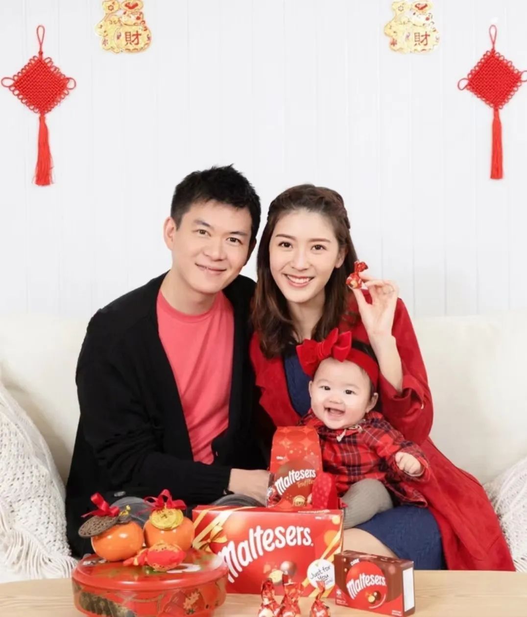 富贵！28岁香港人气女神成功转型当KOL，升级豪门少奶奶夫家家境显赫休闲区蓝鸢梦想 - Www.slyday.coM