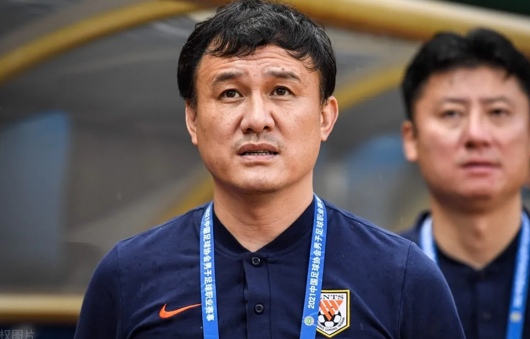 郝伟要凉鲁能领队掀桌子中国足球净土也不干净