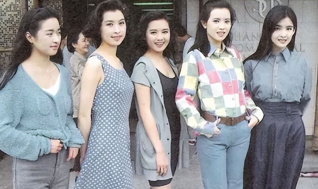 长得貌美如花,却输在“个太矮”上,这7位女星的身高太不懂事了休闲区蓝鸢梦想 - Www.slyday.coM 长得貌美如花,却输在“个太矮”上,这7位女星的身高太不懂事了休闲区蓝鸢梦想 - Www.slyday.coM