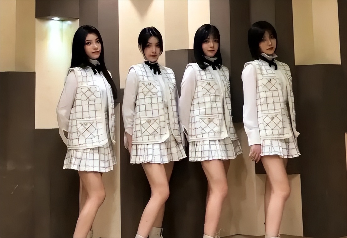 山东四胞胎"冰清玉洁",上同所大学还住同一间宿舍,姐妹情深|姐妹情深