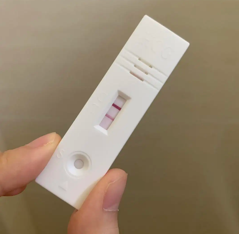 验孕棒一深一浅到底怀没怀有三种可能性准妈妈最怕的是它