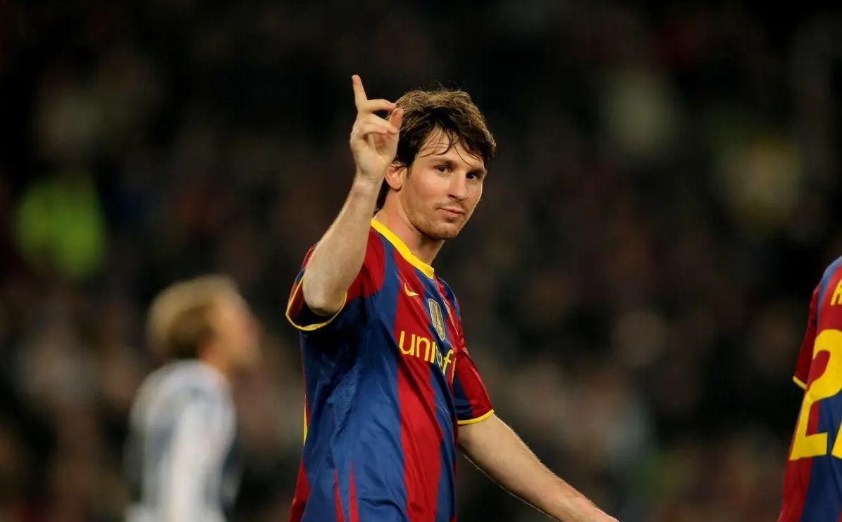 唏嘘!24岁新星退役,绰号"四川梅西",比武磊更早加入西班牙人