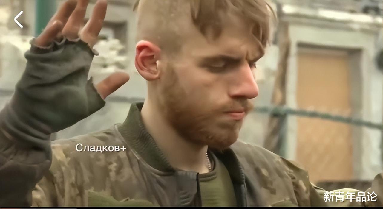 俄乌冲突已进入转折点,亚速营钢铁厂乌军士兵举白旗投降休闲区蓝鸢梦想 - Www.slyday.coM 俄乌冲突已进入转折点,亚速营钢铁厂乌军士兵举白旗投降休闲区蓝鸢梦想 - Www.slyday.coM