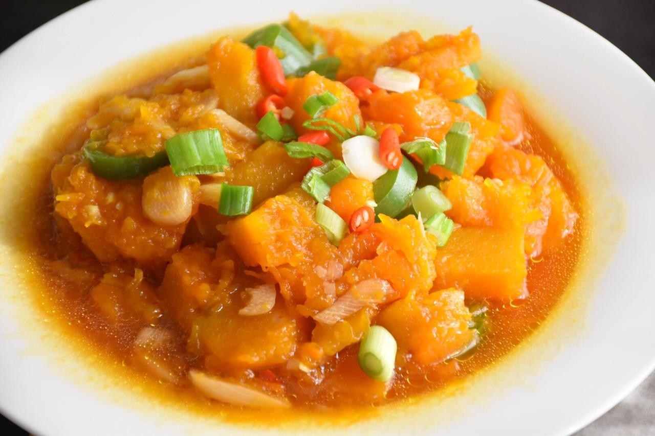 美味的蒜香南瓜