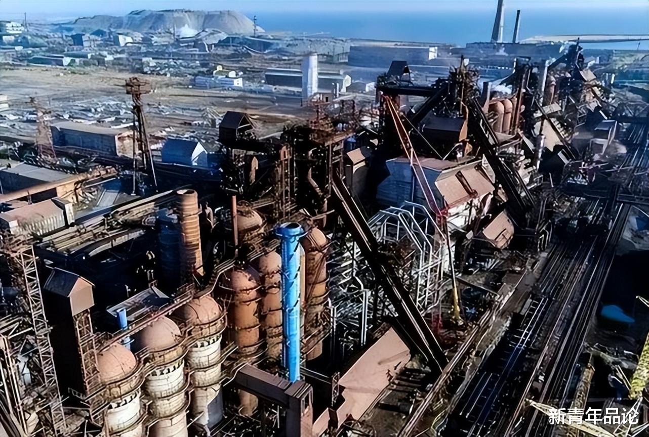 俄乌冲突已进入转折点,亚速营钢铁厂乌军士兵举白旗投降休闲区蓝鸢梦想 - Www.slyday.coM 俄乌冲突已进入转折点,亚速营钢铁厂乌军士兵举白旗投降休闲区蓝鸢梦想 - Www.slyday.coM