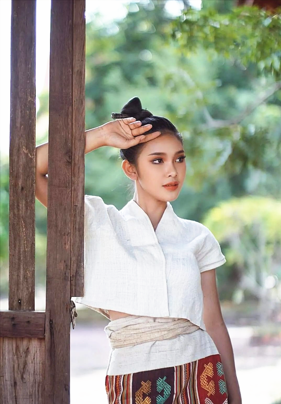 老挝万象美女图片