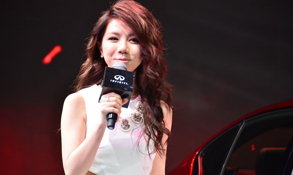 长得貌美如花,却输在“个太矮”上,这7位女星的身高太不懂事了休闲区蓝鸢梦想 - Www.slyday.coM 长得貌美如花,却输在“个太矮”上,这7位女星的身高太不懂事了休闲区蓝鸢梦想 - Www.slyday.coM