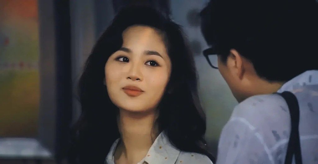 杨紫17岁演的《幸福来敲门》里的宋征敏感,叛逆,固执太美啦
