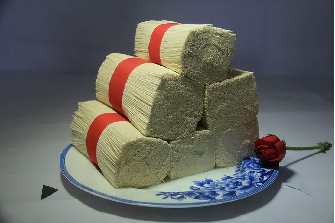 除了信阳毛尖这几种信阳土特产闻名全国一定要带回去尝尝