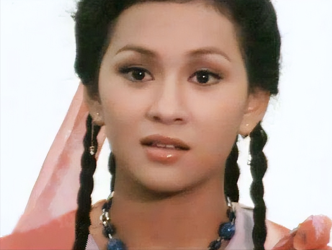 周润发和余安安离婚38年一个66岁没孩子一个62岁仍未婚