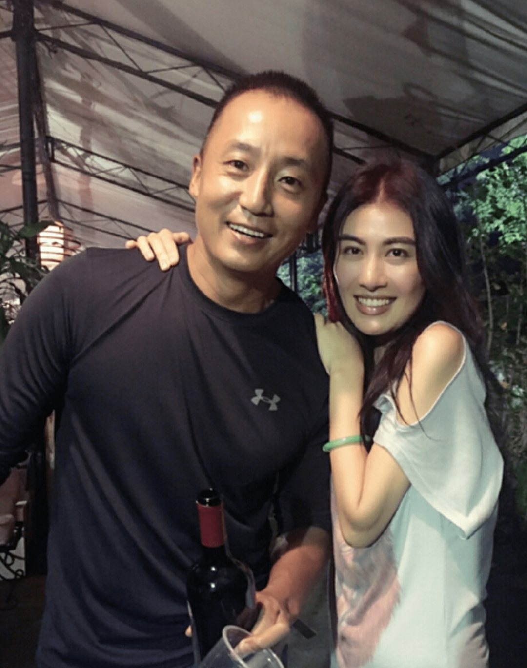 tvb前知名绿叶花2300多万购入近千尺豪宅,退圈后经营家族生意|莫家尧