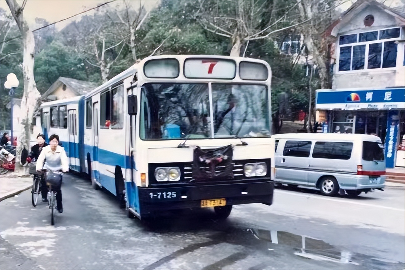 杭州7路公交开行100年,时光巴士见证杭城变迁|杭州市|公交|火车站