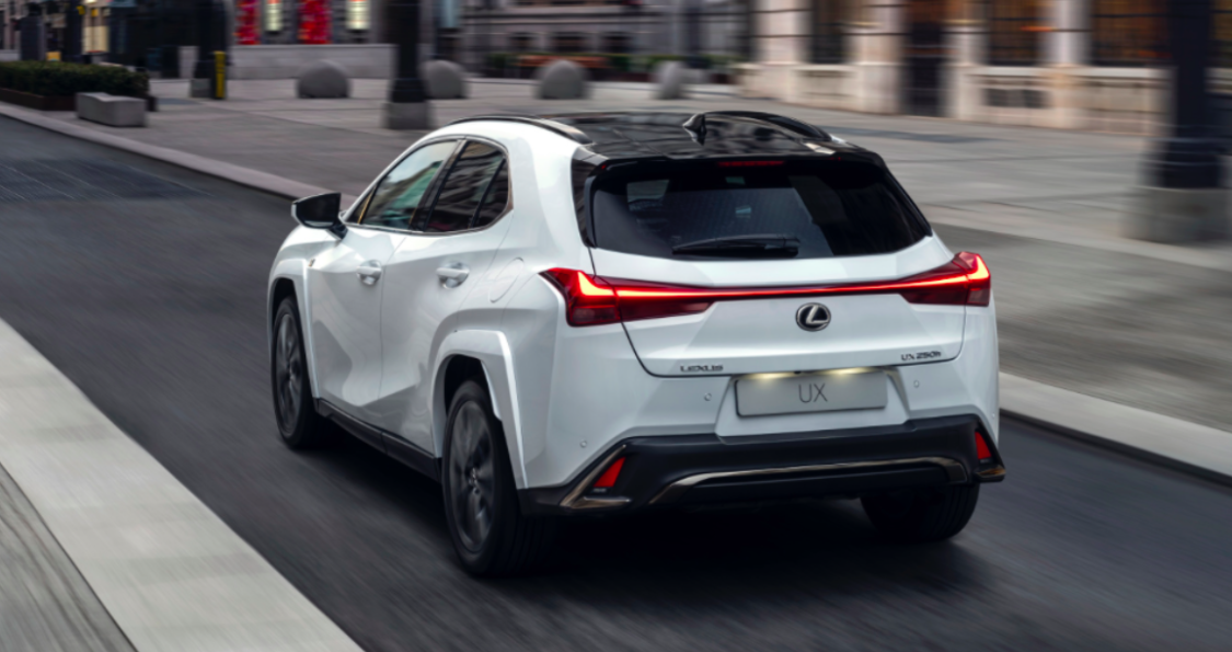 新雷克萨斯ux海外发布配123英寸大屏双动力国内今夏上市