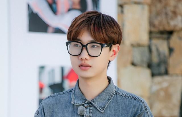 《青春环游记3》汪苏泷让杨洋和范丞丞尴尬,幸亏有杨迪机智救场休闲区蓝鸢梦想 - Www.slyday.coM