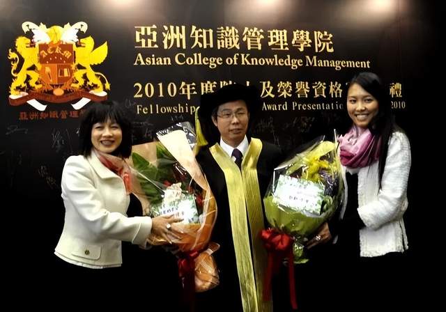 敏华控股龙头地位稳固沙发大王黄敏利稳赚仍需控制负债