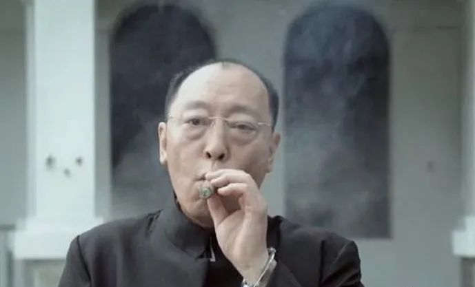 62岁倪大红：一手烂牌打出王炸，他是如何一步步走到今天的？休闲区蓝鸢梦想 - Www.slyday.coM