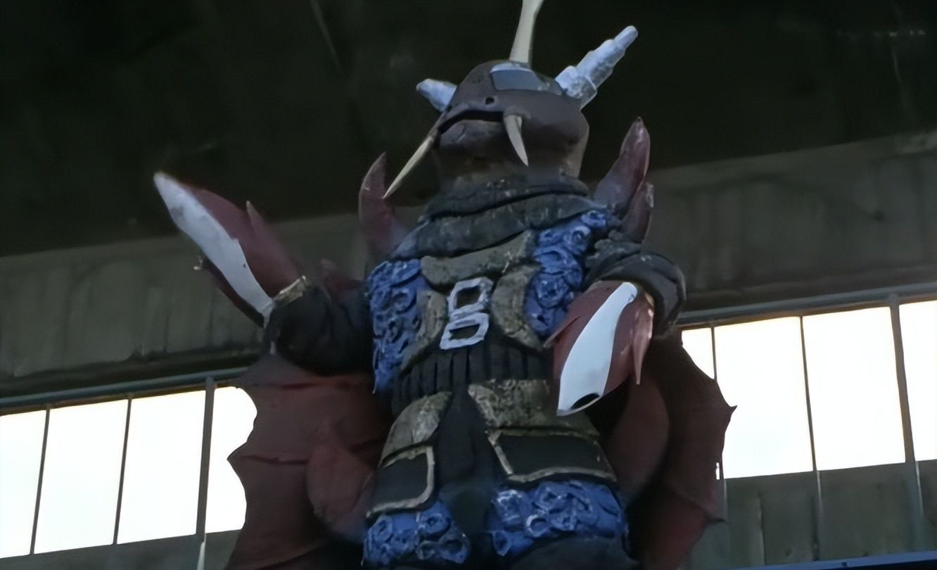 新奥特曼黑暗炎头玩梗成真的原因庵野都是上古杂志惹的祸