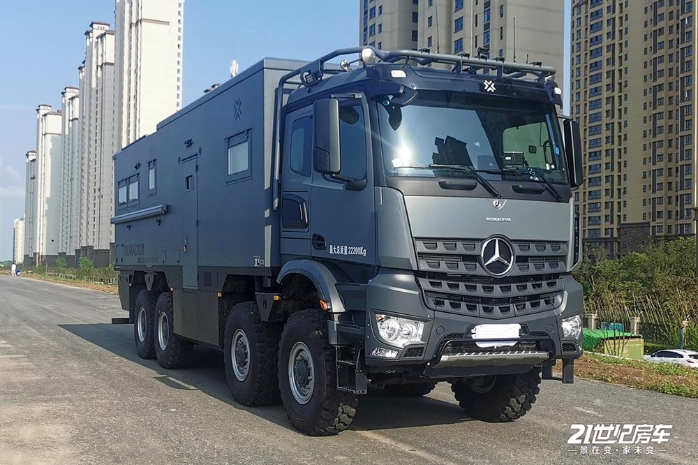 森牌ldy5220xlja8b旅居车是诺玛迪森房车申报的一款八驱重型越野房车