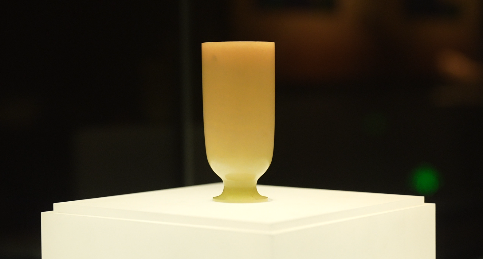 全球连线探觅博物馆豫见洛阳之曹魏白玉杯