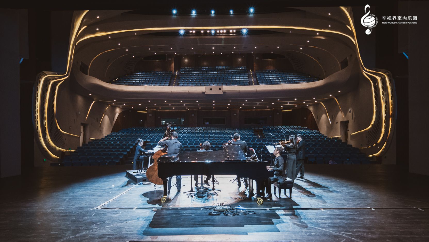 让百老汇音乐剧跳出耳机情迷百老汇主题音乐会5月22日坪山大剧院奏响