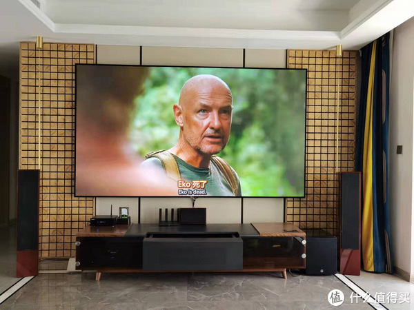 大画面才是王道,150英寸激光电视 7.1客厅影院__财经头条