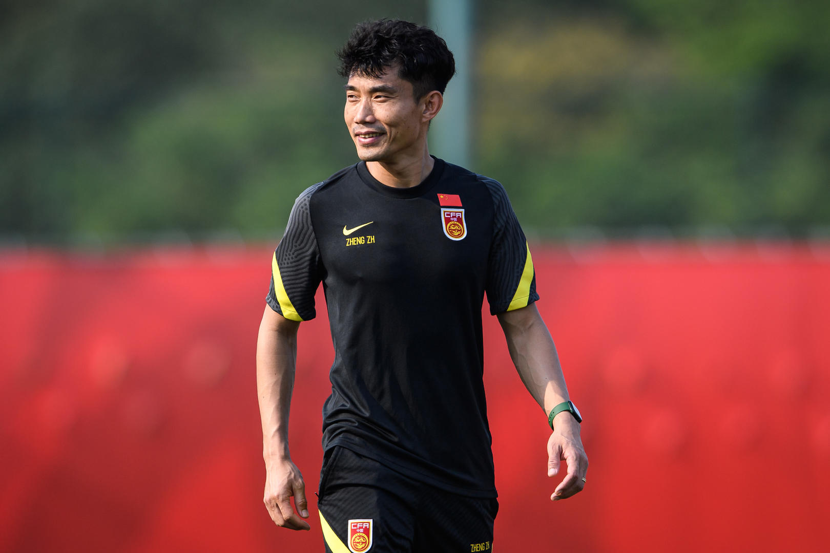 郑智转行当大学老师媒体人他不是为了编制也不会离开职业足球