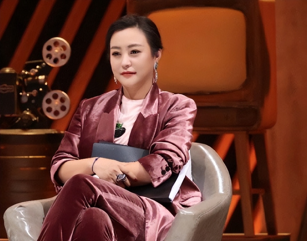 郝蕾则认为:不是谁一生下来就会演戏,我不是一个特别有天赋的演员