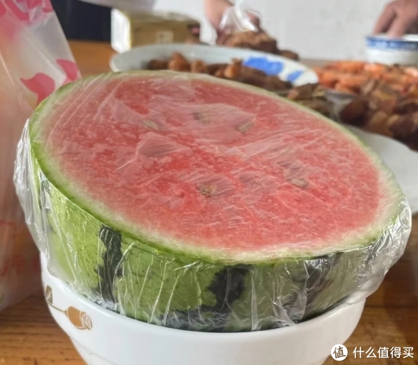 这些怪玩意谁发明的？看了就想买，0.15万的工资都不影响我的格局休闲区蓝鸢梦想 - Www.slyday.coM