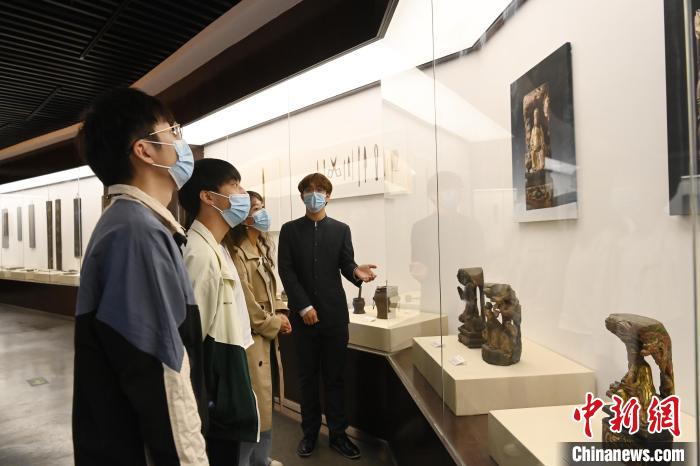 国际博物馆日:探访成都中医药大学博物馆|文物_新浪新闻