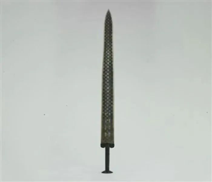 越王勾践剑。图片来源：湖北省博物馆网站