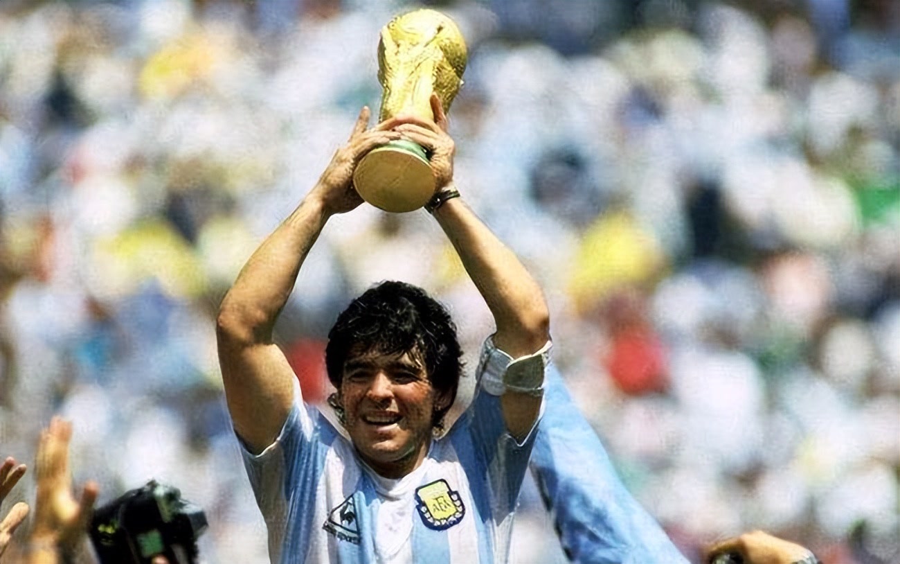 让迭戈·阿曼多·马拉多纳不仅成为英格兰人噩梦,同时还让自己声名