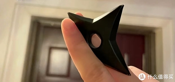 这些怪玩意谁发明的？看了就想买，0.15万的工资都不影响我的格局休闲区蓝鸢梦想 - Www.slyday.coM