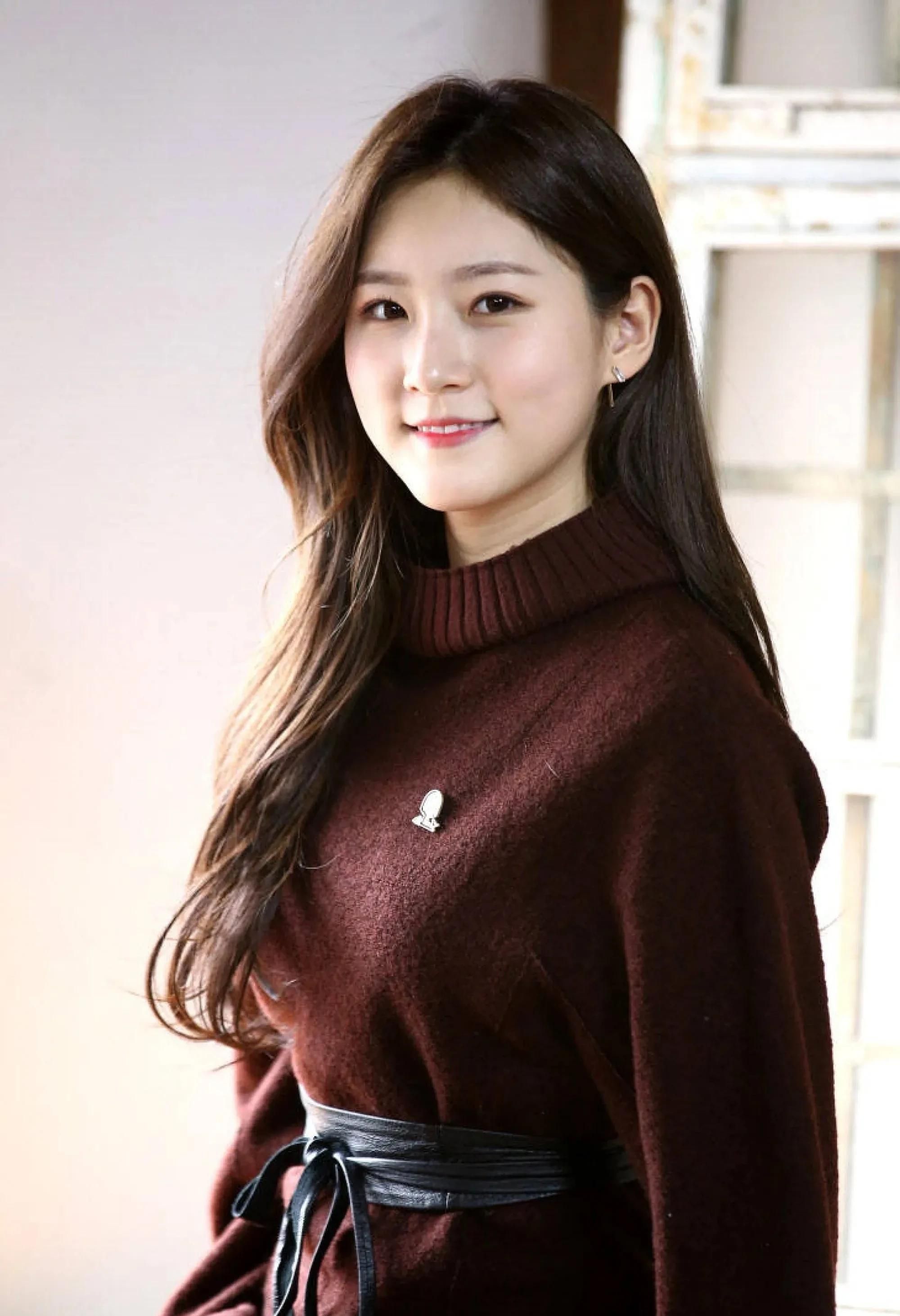 金赛纶抢戏扶妹酒驾她成了三金中最拖垮的一位