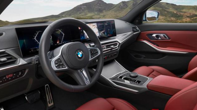 换上了新大灯新内饰中期改款宝马3系产品力如何