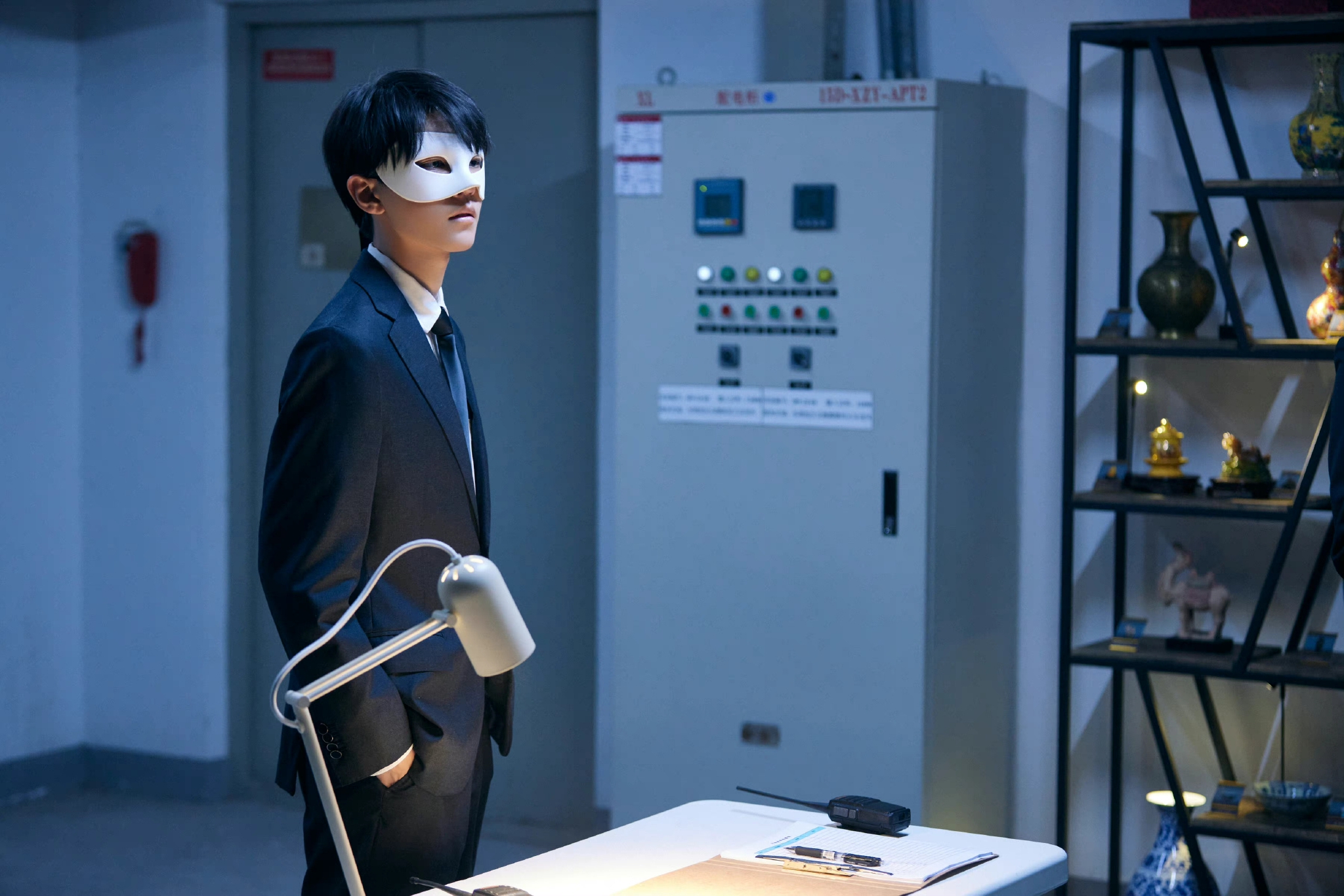 王俊凯重生之门新剧照