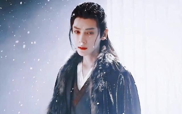 《长月烬明》官方发新海报,罗云熙毛领超帅,白鹿的这套真好看!休闲区蓝鸢梦想 - Www.slyday.coM 《长月烬明》官方发新海报,罗云熙毛领超帅,白鹿的这套真好看!休闲区蓝鸢梦想 - Www.slyday.coM