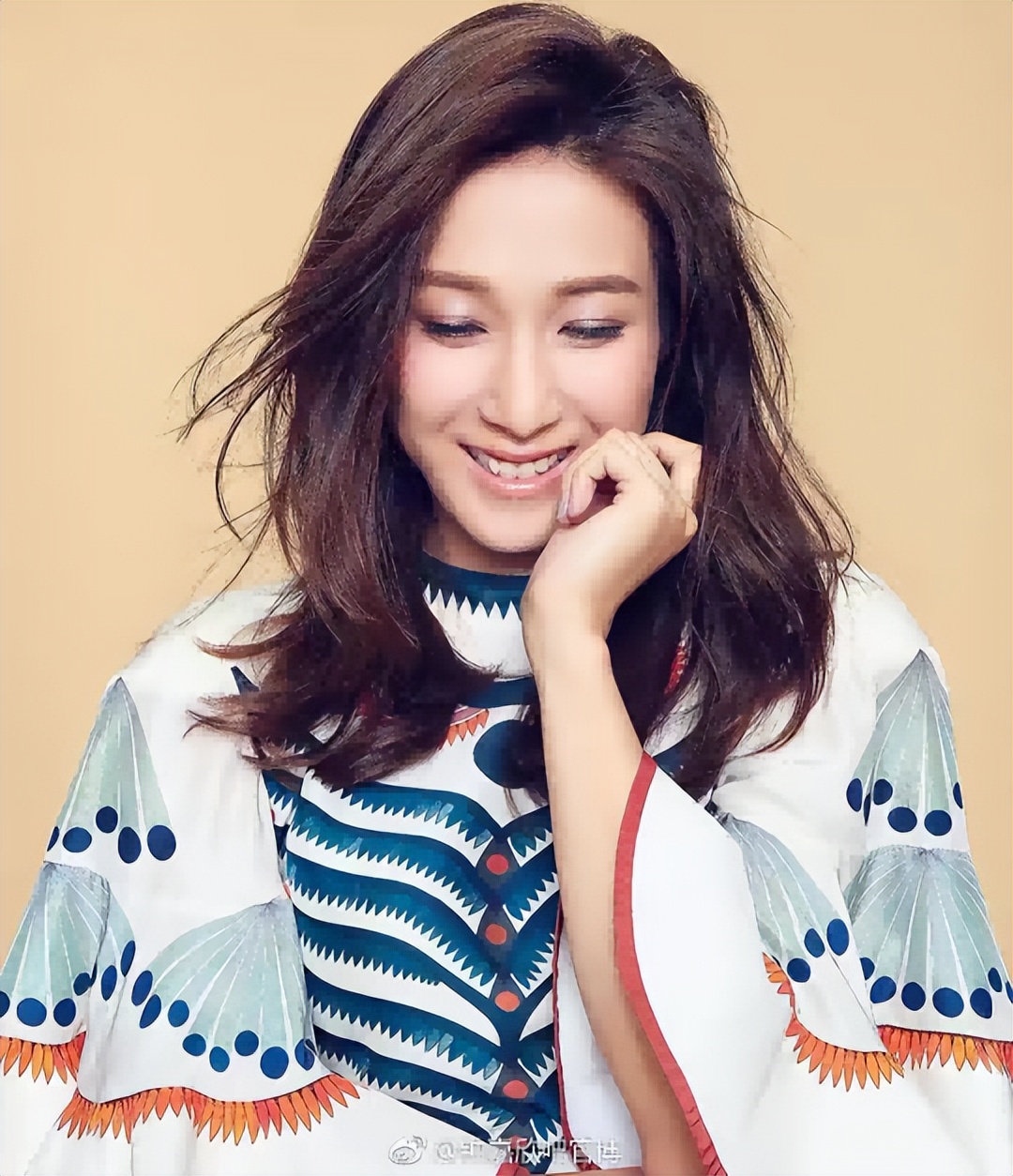 大长脸也好看的12位女星个个明艳大气高级感十足