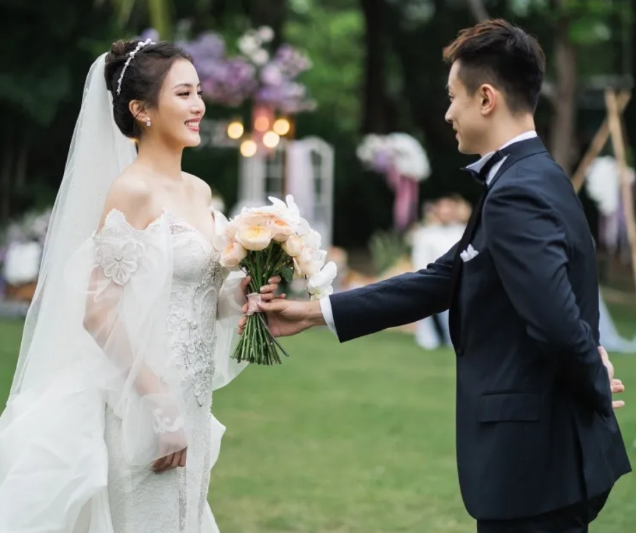 cba四消息赵继伟的妻子晒结婚照山东队被强制执行1013万