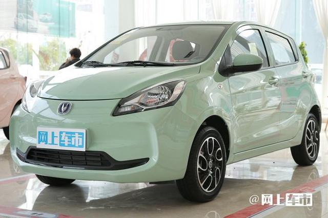 长安3万级新车下周开卖!内饰超漂亮,比宏光mini大一圈-新浪汽车